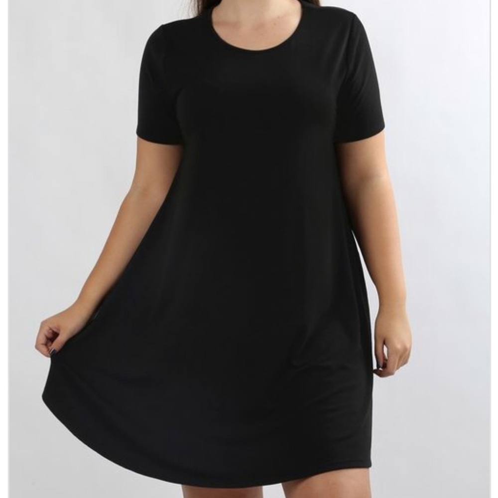 Black short sleeve dress/tunic  with pockets